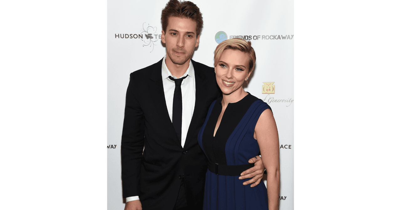 Scarlett Johansson y su hermano gemelo