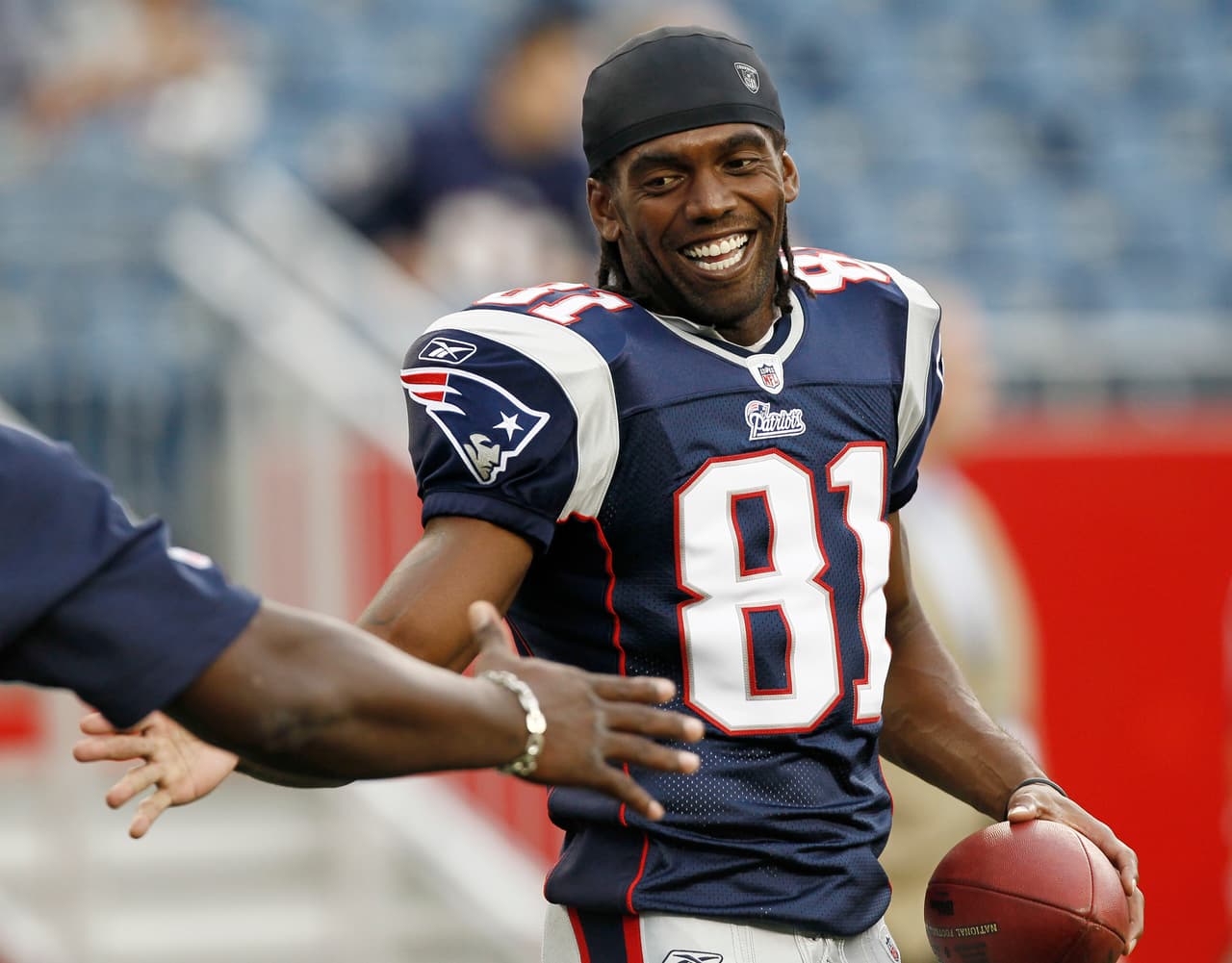 <b>Randy Moss</b>
<br>Aunque no fue suspendido de ningún partido de la NFL por consumo de marihuana, si limitó sus elecciones de universidades por dar positivo a un control antidrogas.