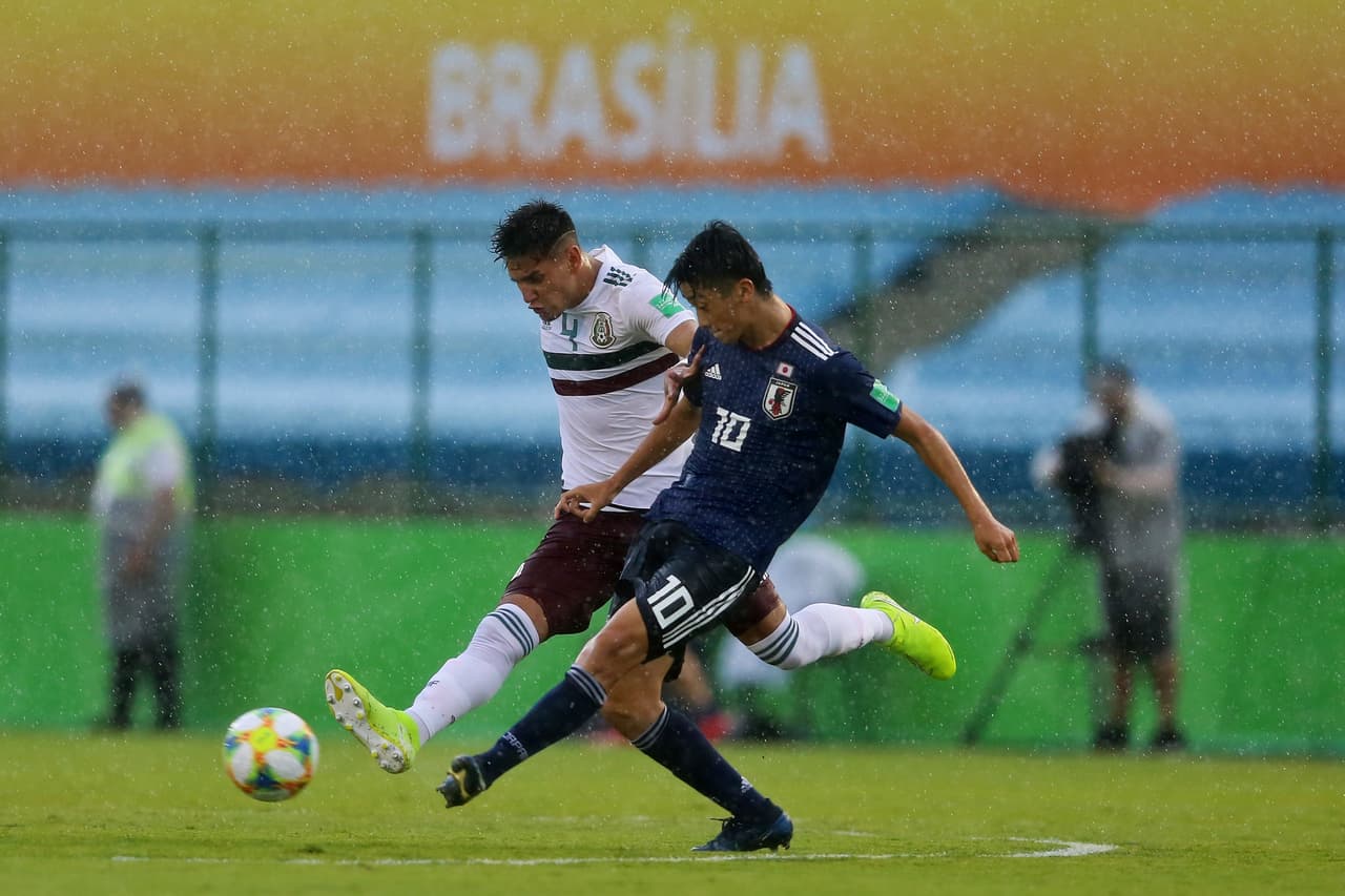 México vence a Japón 2-0, con goles de Pizzuto y Muñoz; jugará contra Corea del Sur en cuartos de final.
