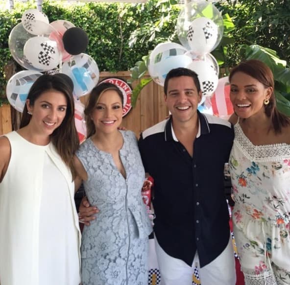 Maity, Alejandro e Ilia disfrutan con nuestra Satcha Pretto el cumple de Baby Bruce.