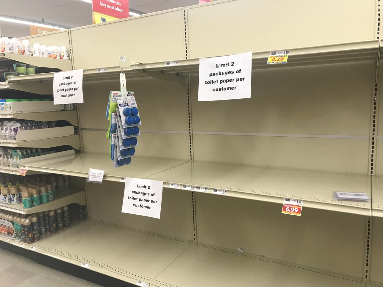 Food Lion, West End.