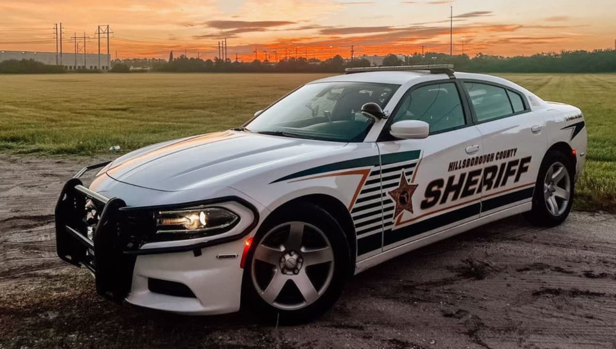 Arrestan a miembro de la Oficina del Alguacil de Hillsborough acusado de intentar pagar por sexo a menor de edad