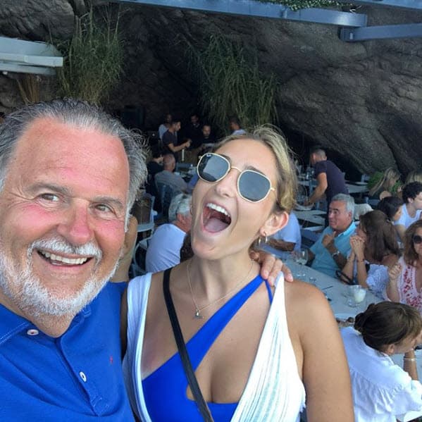 Han conocido lugares increíbles, como este restaurante que se encuentra en una cueva.