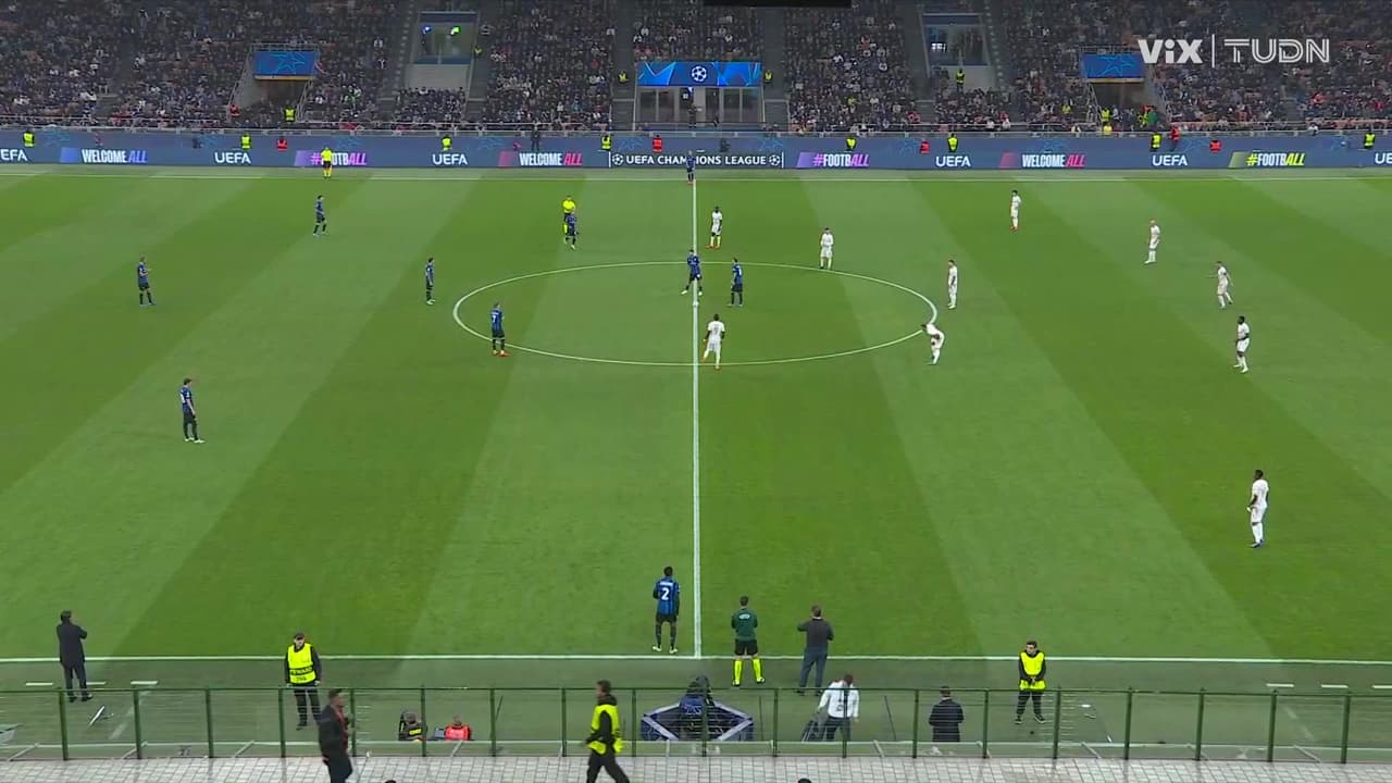 ¡Arranca el juego! Inicia la actividad en el Estadio de San Siro