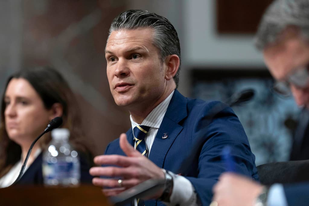 Gobierno de Trump: últimas noticias en vivo | Almirante informa al Congreso sobre ataques a supuestas 'narrcolanchas'