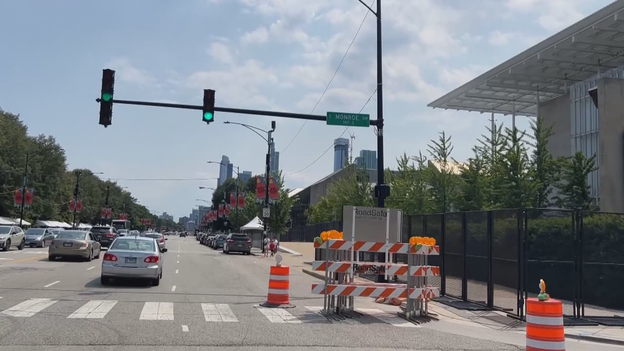 Si necesita venir al centro utilice vías alternas ya que se espera tráfico en la zona. Si va a venir al festival es recomedable que utilice el autobús, tren o bicicletas.