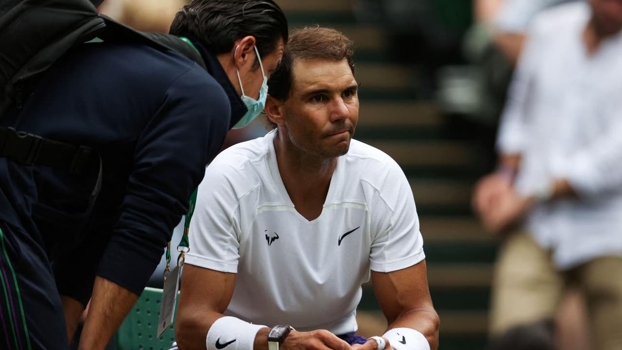 Rafael Nadal se retira de Wimbledon debido a lesión abdominal