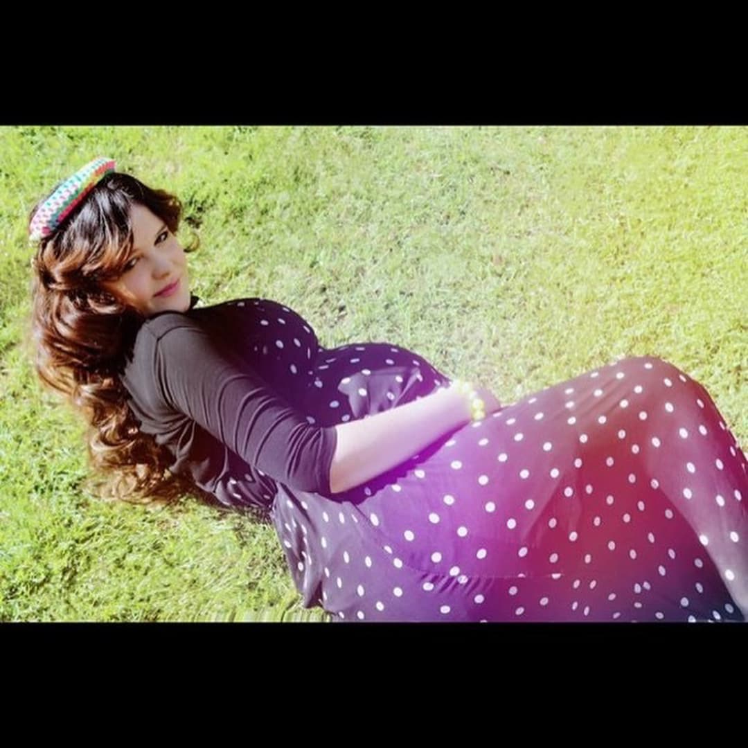 Estas imágenes fueron tomadas de una supuesta cuenta de Instagram de la actriz, aunque ella aseguró en el año 2016 que no tenía dicha red social y que alguien estaba usurpando su identidad, pero el contenido publicado ahí es material verídico y privado de
<b>Lozz</b>.