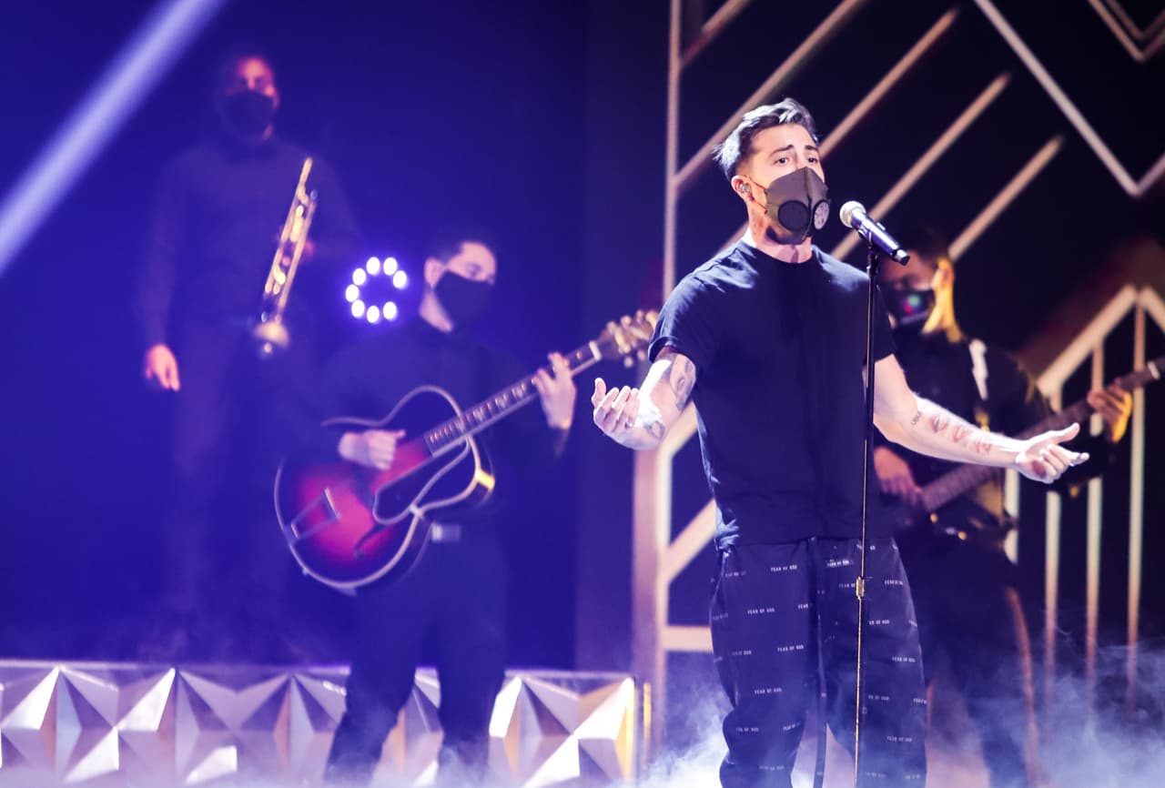 Llane dará todo en el escenario en la noche más hot del verano.