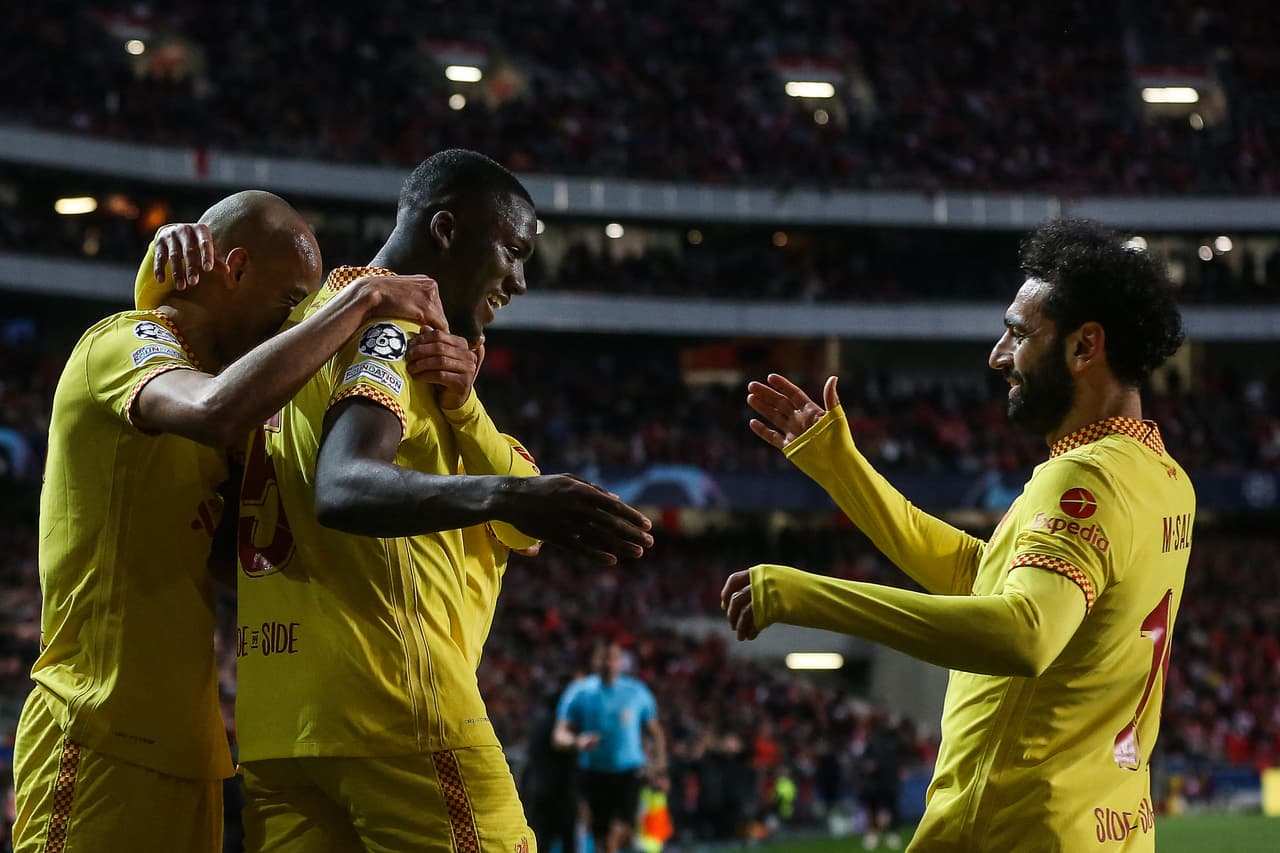 Liverpool goleó de visitante 1-3 a Benfica con goles de Konaté, Mané y Luis Díaz para tomar buena ventaja en la ida de los Cuartos de Final de la UEFA Champions League en Lisboa; la vuelta será el próximo miércoles en Anfield Road.