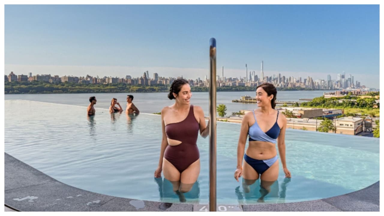 Existen múltiples spas a lo largo de la ciudad para disfrutar y pasar un relajante día de las madres, pero en particular algunos de los más conocidos son: Sojo Spa Club, World Spa y Bathhouse.