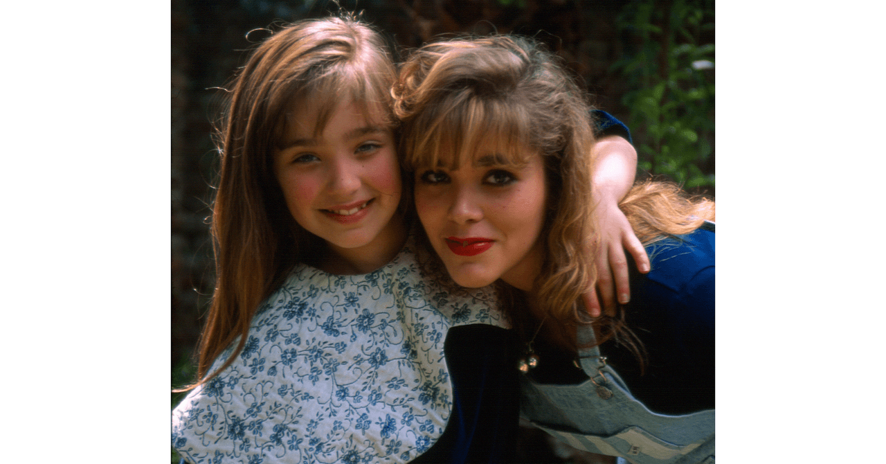 Anahí y su hermana Marichelo