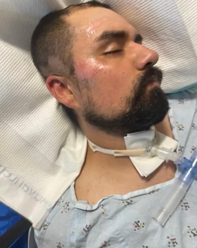 Mientras la familia de Ulloa espera un milagro que le devuelva su estado de salud y puedan estar con él para que no siga solo tirado en una cama de hospital, Duarte ha abierto 
<a href="https://www.gofundme.com/f/please-help-for-marios-recovery" target="_blank">una cuenta en GoFundMe</a> para poder recaudar el dinero necesario para los gastos médicos. 
<br>