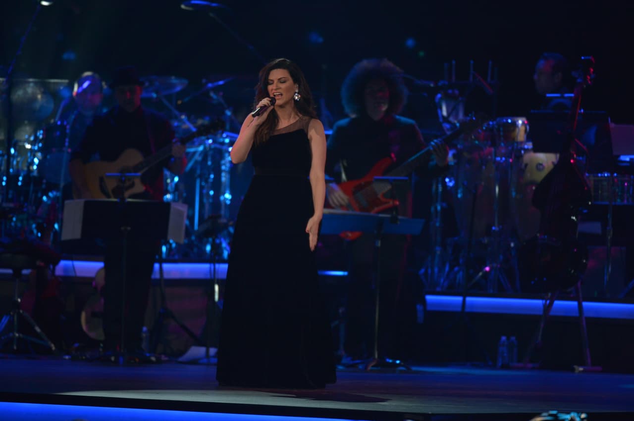 Con su gran voz, Laura se llevó todos aplausos y la admiración del público.