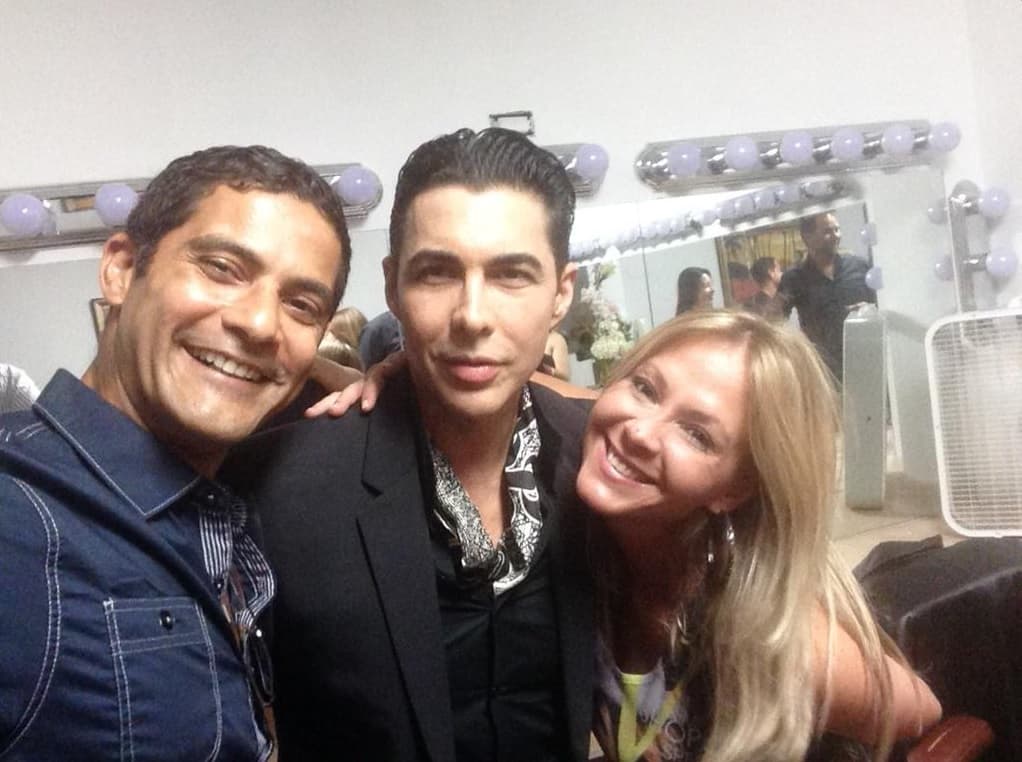 “A ella no le gusta llamar la atención y robarle tiempo ante los medios, por eso es que siempre se mantiene al margen”, explicó Florence, mánager de Charlie Massó.