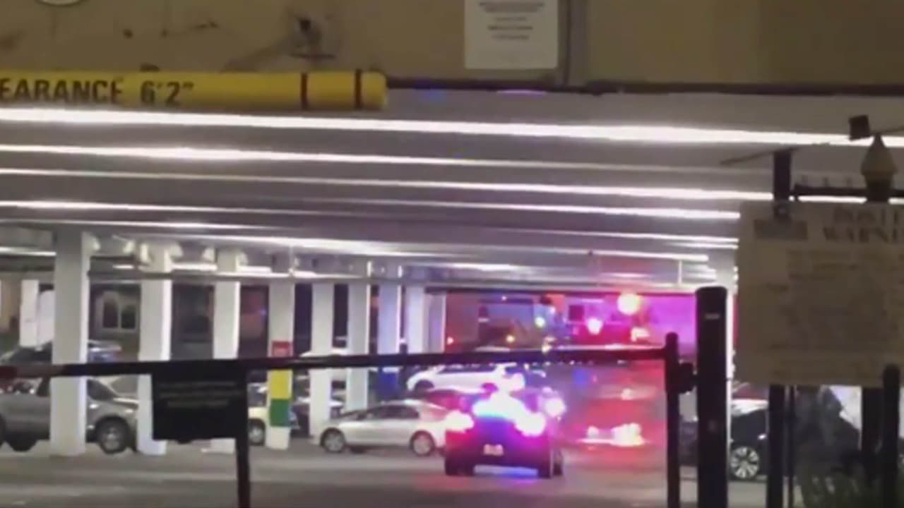 Presentan cargos contra hombre a quien le apuntaron con armas en Lenox Square Mall