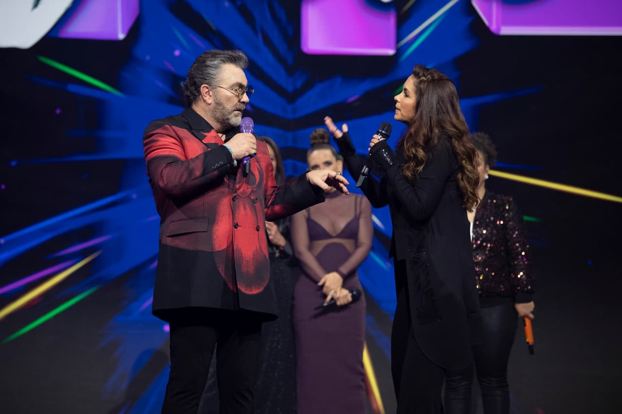 Lucero y Mijares, con sus bromas y chistes, evidenciaron que persiste un cariño profundo y una hermosa amistad. Su complicidad y conexión inquebrantable emocionó al público.