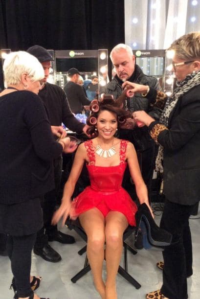 ¡Manos a la obra! Buscar un peinado ideal fue una de las tareas de los expertos en belleza e imagen.