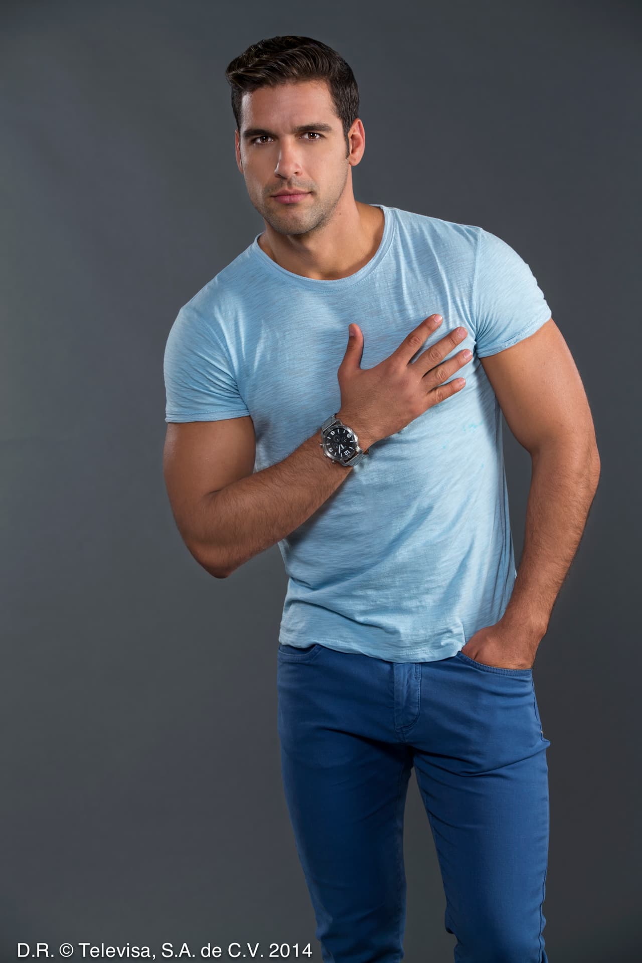 Desde hace 4 años 
<b>Lenny de la Rosa</b> ha estado alejado de las telenovelas, pues está enfocado en su faceta como cantante.