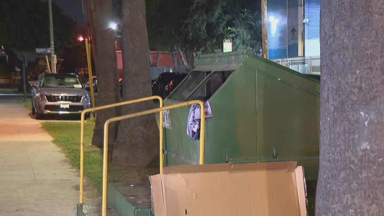 Policía recupera el cuerpo de una bebé en un bote de basura al sur de Los Ángeles