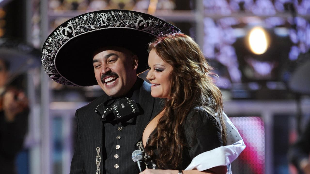 ¿Existe una foto de Jenni Rivera en su ataúd? Lupillo Rivera rompe el silencio