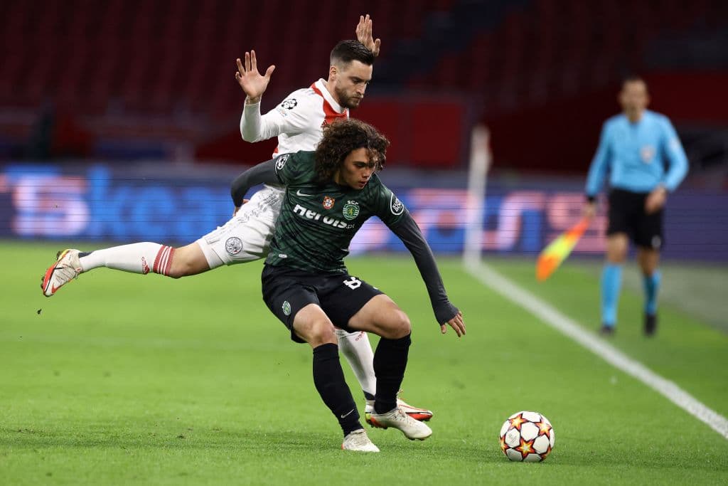Los cuatro ofensivos del Ajax marcan en la victoria 4-2 del conjunto de Amsterdam sobre el Sporting CP y consiguen 18 puntos de 18 puntos posibles.