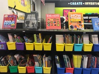 La escuela primaria Lincoln en el suburbio de Cicero ya cuenta con su propio laboratorio “STEAM” que son las siglas en inglés para aquellas carreras que se especializan en las ciencias, tecnología, ingeniería, arte y matemáticas.