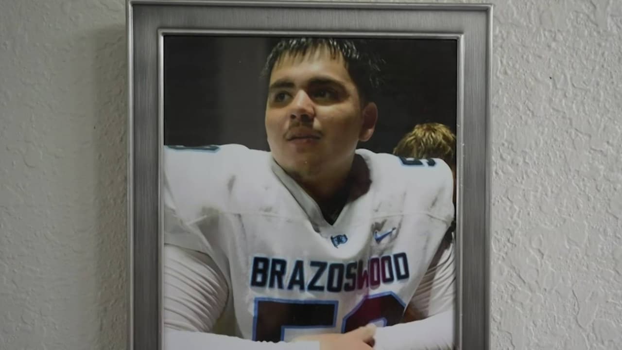 Familia de John Mendoza exige justicia tras tiroteo en Texas