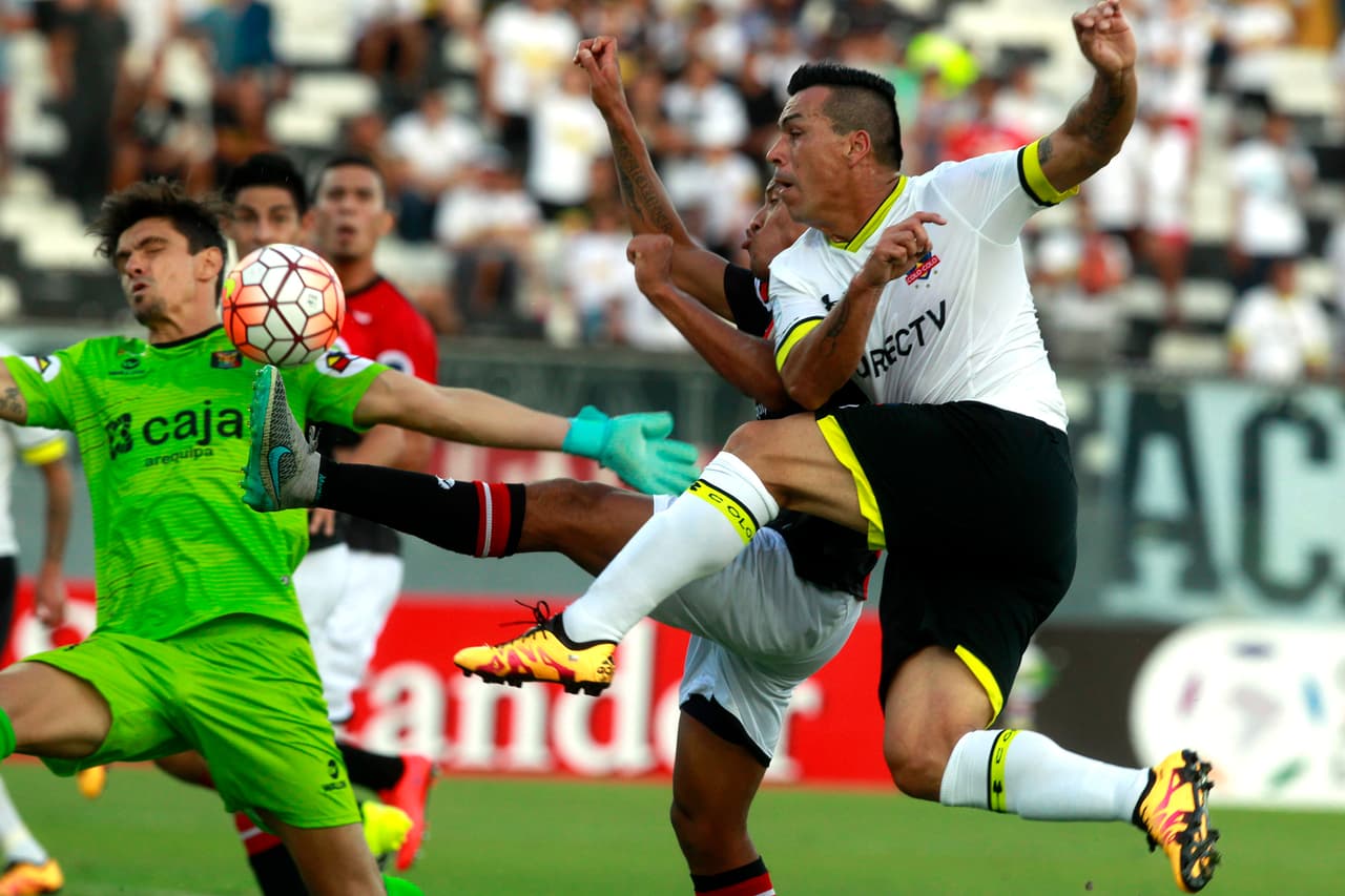 Colo Colo  derrota con lo justo a Melgar en la Libertadores