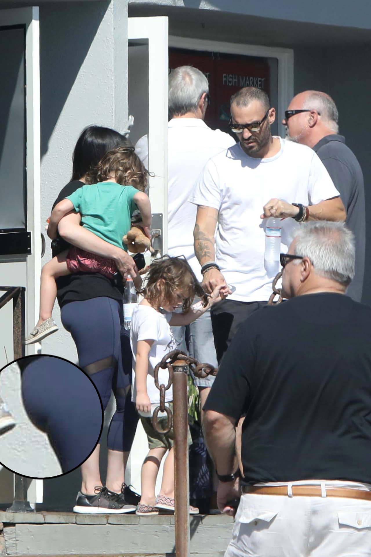 Megan Fox está de regreso después de haberse convertido en mamá por tercera vez.