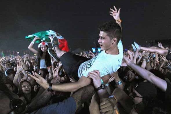 Escenarios llenos de tecnología, color y tramoyas, las estrellas de la música más coloridas y un clima envidiable hacen del Festival del Valle de Indio un experiencia que vale la pena repetir. ¿Vienes al segundo fin de semana de Coachella? ¿Quieres ver más fotos ?: