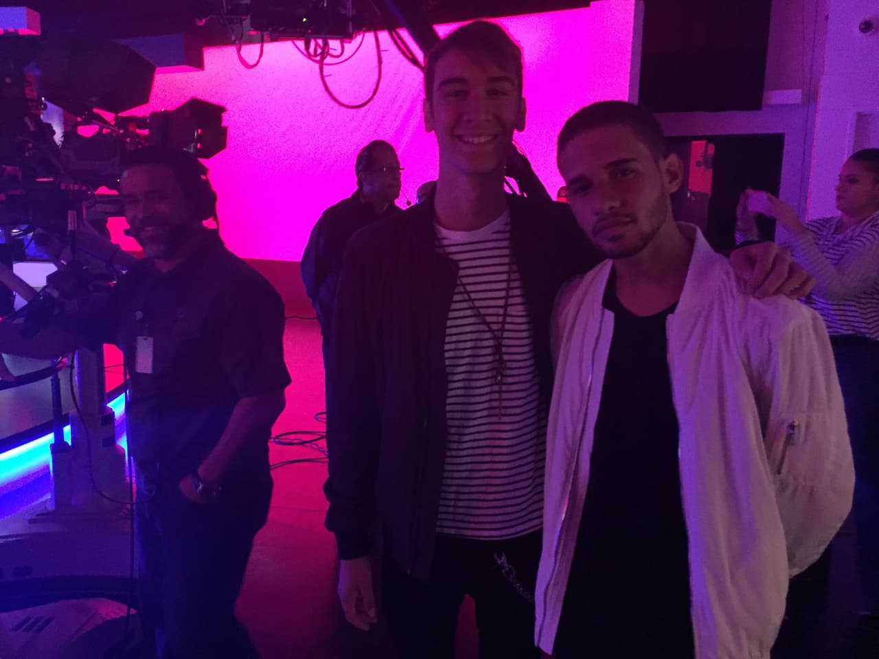 Patricia y José compartieron con los exparticipantes de la primera edición de La Banda, Joshua, Jaime y Sebastián, entre otros invitados en la primera grabación del programa.