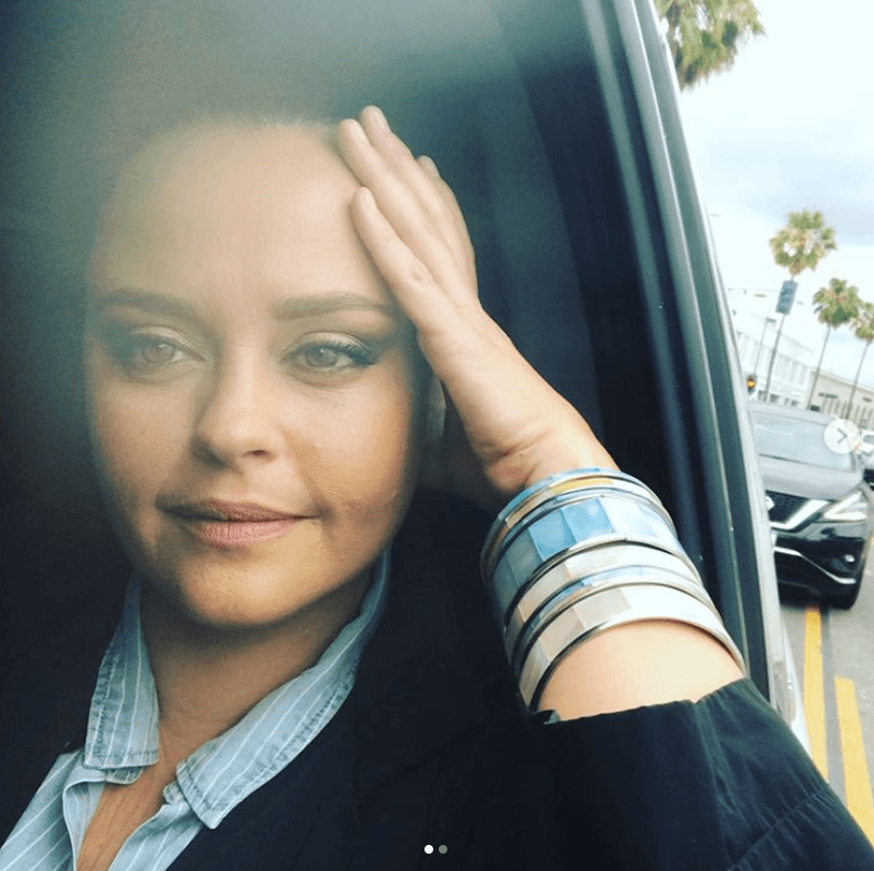 La intérprete nacida el 28 de agosto de 1979 refirió que su apariencia física está relacionada con un problema de tiroides y también detalló que está trabajando al respecto a fin de cuidar su salud.