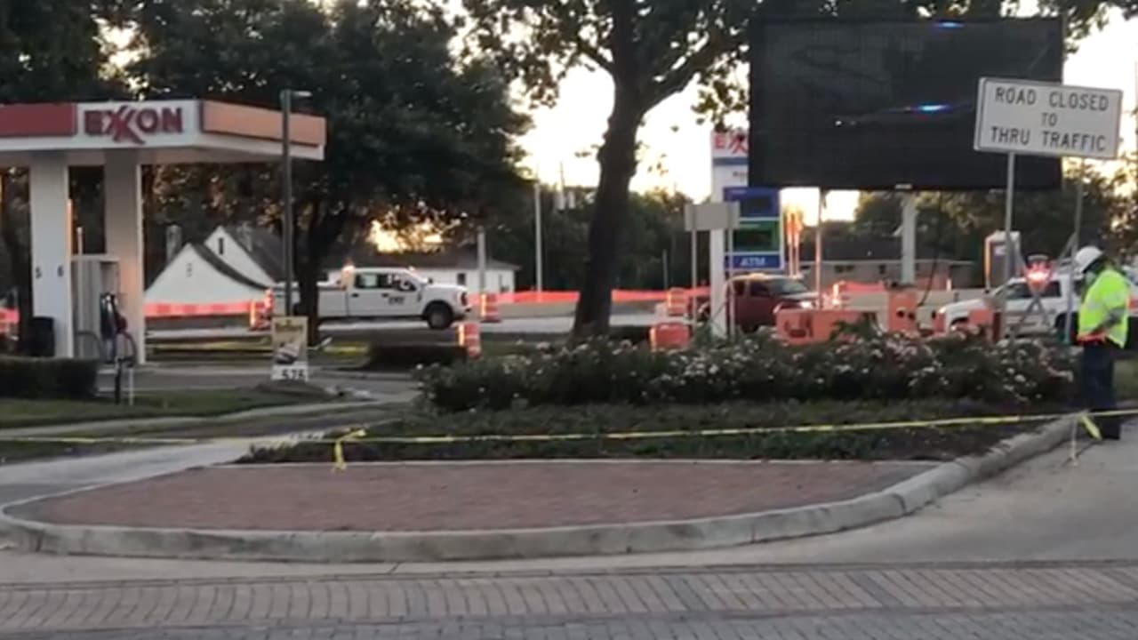 La explosión parece haberse originado en el Bar 5015 en el cruce de las calles Almeda Road, cerca de Southmore en el sur de Houston.