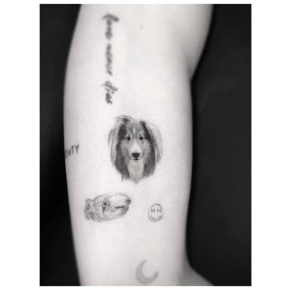 Miley Cyrus también tiene un sinnúmero de tatuajes en el cuerpo, pero algunos destacan por su singularidad, como el de su perro Emu y su pez globo Pablow, que se hizo cuando el pez murió.
<br>
