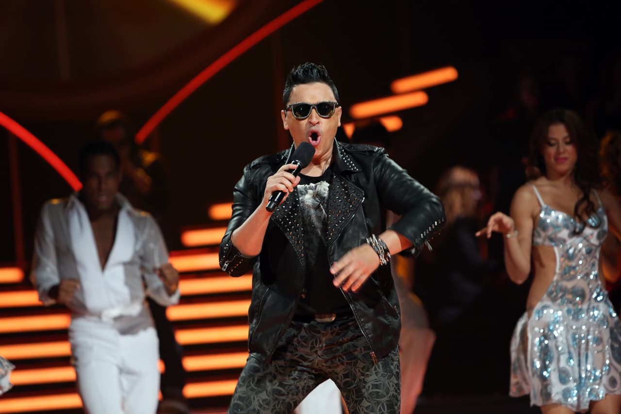 Esta fue la segunda vez del cantante en la pista de Mira Quién Baila.