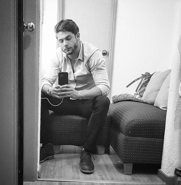 En donde comparte créditos con Paulina Goto.