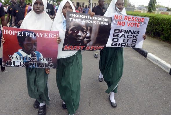 Se teme que si el ejercito no rescata a las niñas, esto puede ser el comienzo de más secuestros y de la anarquía