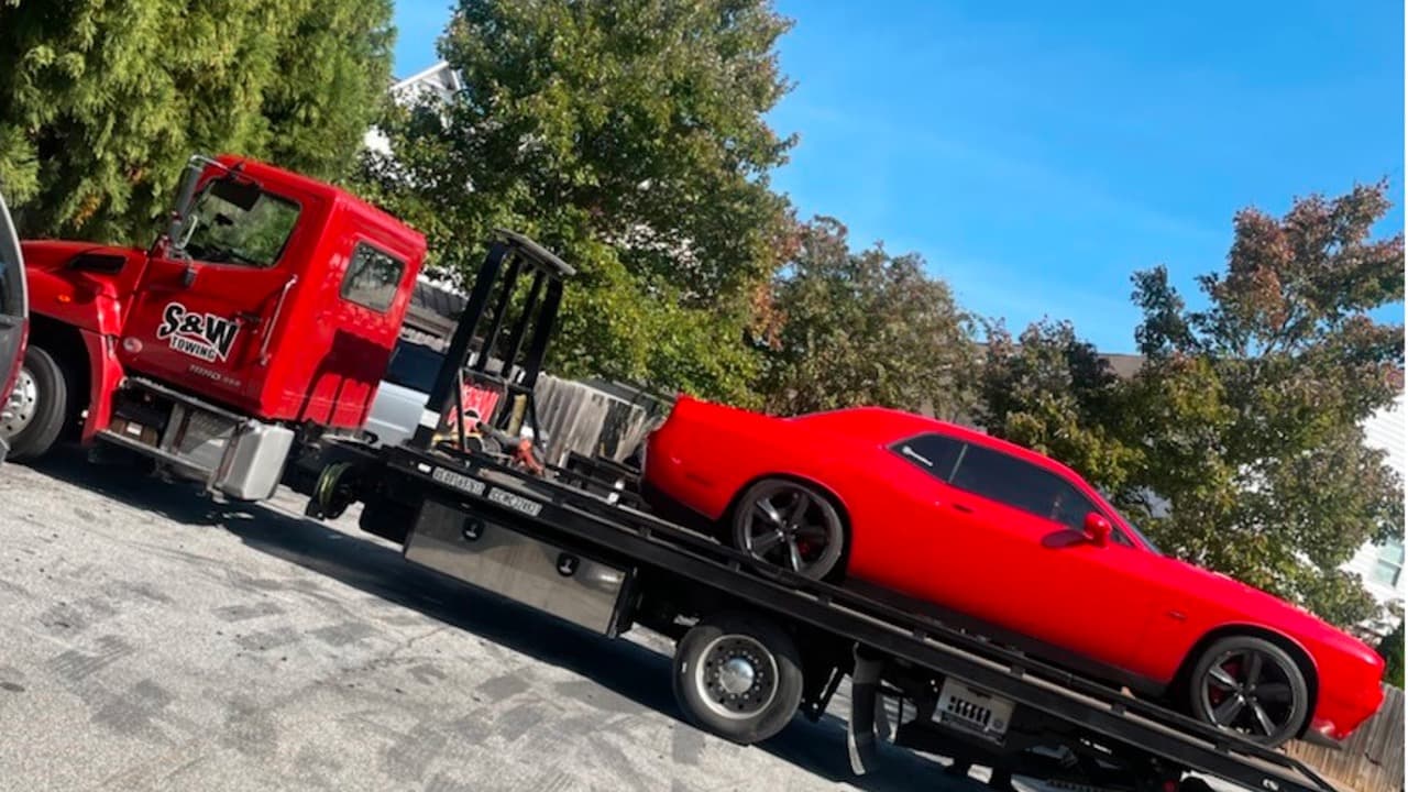 Arrestan a al menos 10 personas por participar en carreras callejeras en Atlanta