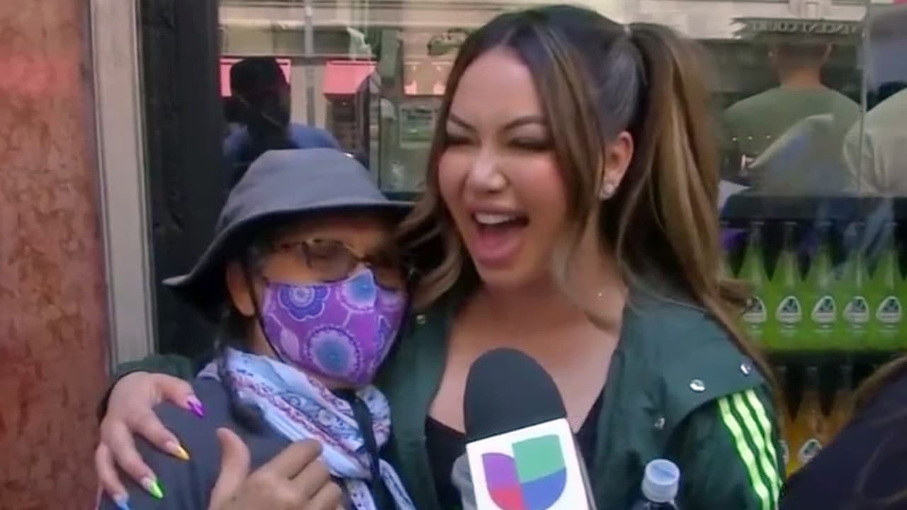 A finales de junio pasado, lo acompañó a la inauguración de un local de tacos que él puso en Los Ángeles junto a otros socios. 
<br>