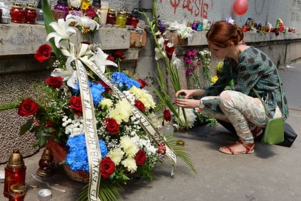 Con estas muestras de cariño recordaron a las víctimas de la tragedia.