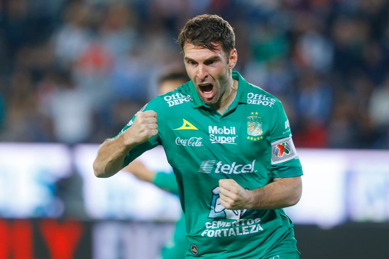 Mauro Boselli acabará su contrato con el León el 30 de junio. El club no va a renovarle, así que suena para ir al Corinthians.