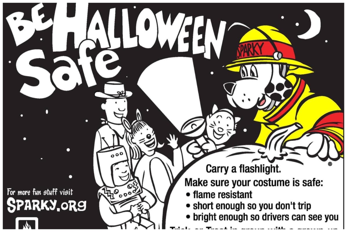 Si es posible que los disfraces de los niños sean resistentes al fuego, sino evite por completo cualquier incidente cerca de algo que pueda provocar fuego. Tengan cuidado con algunos adornos de Halloween.