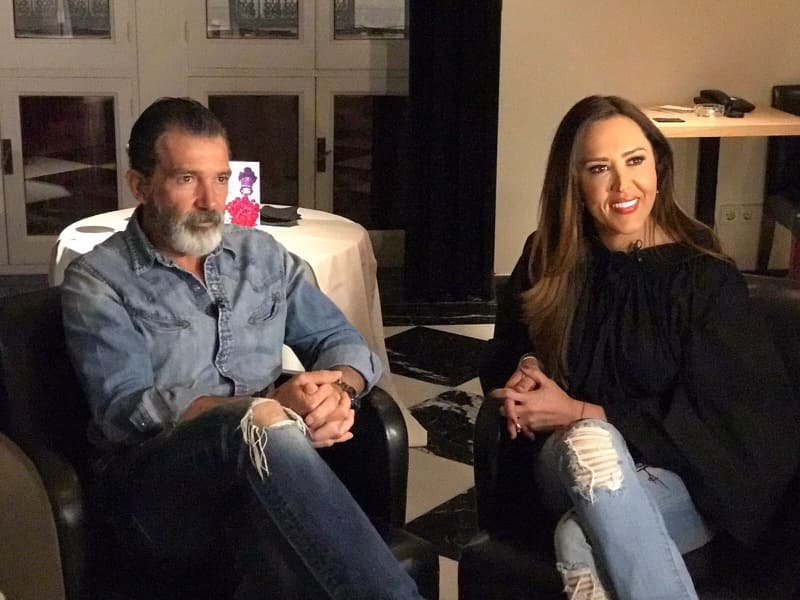 Exclusiva: Antonio Banderas: "la única persona que me acompañó en el quirófano fue la Virgen"