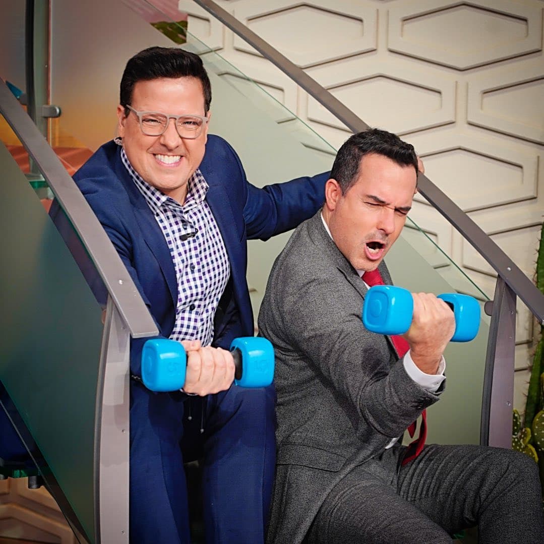 Ambos conductores se inspiraron con la forma de mover las mancuernas y saltar la cuerda de la presentadora de 31 años.