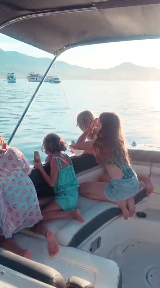 Por su parte, las hijas de Geraldine se encuentran bajo el cuidado de su padre, Gabriel Soto.