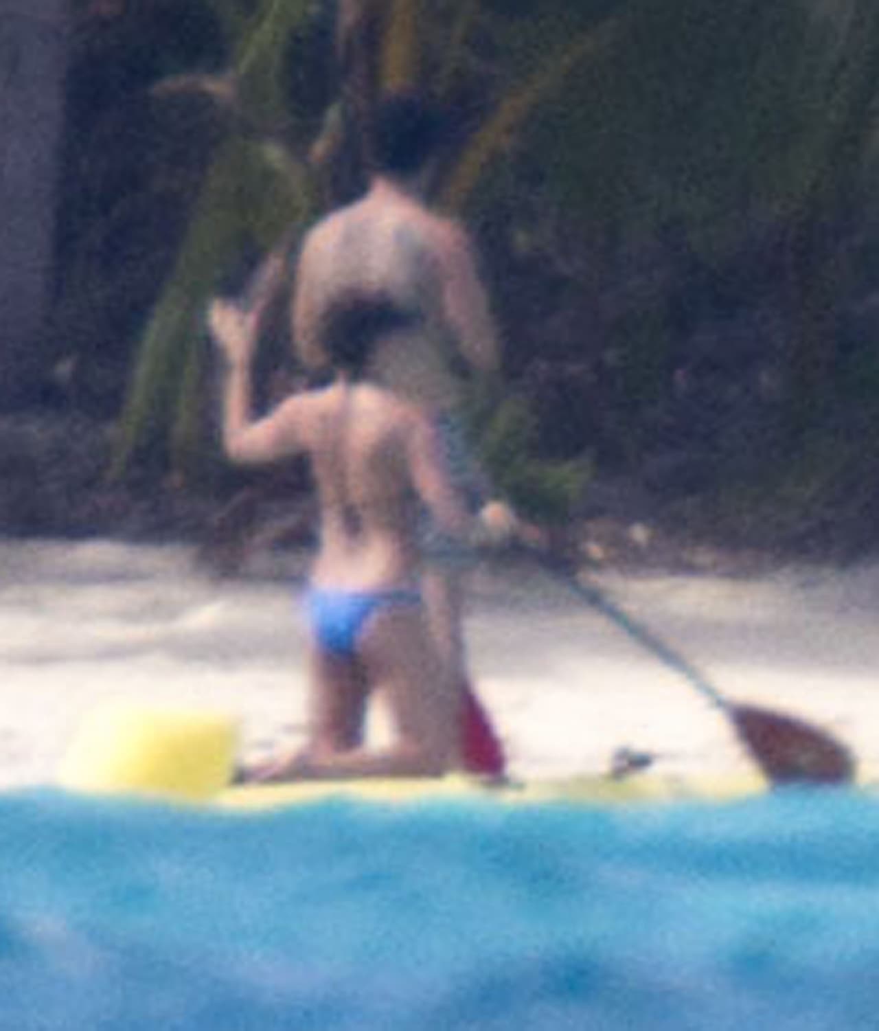 ¡Qué románticos! Juntos hicieron paddleboarding.