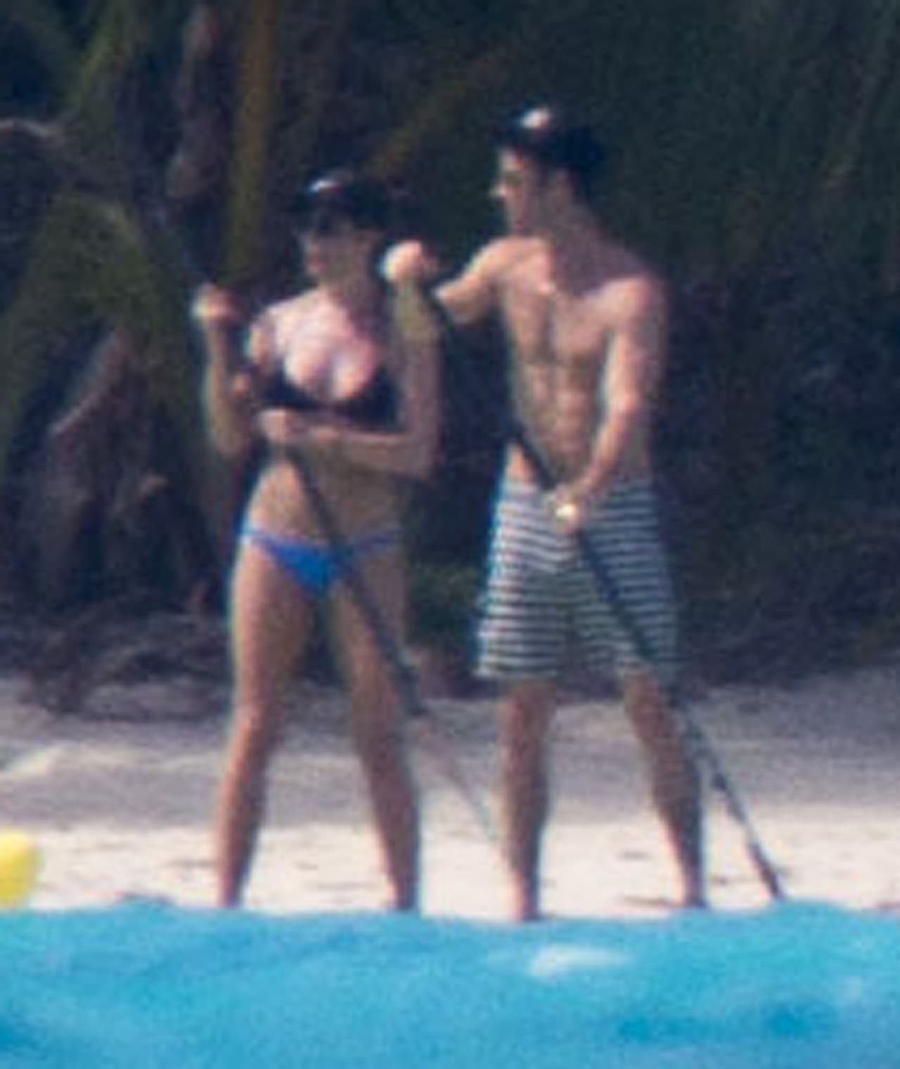 Pasaron gran parte de la tarde dentro del mar.