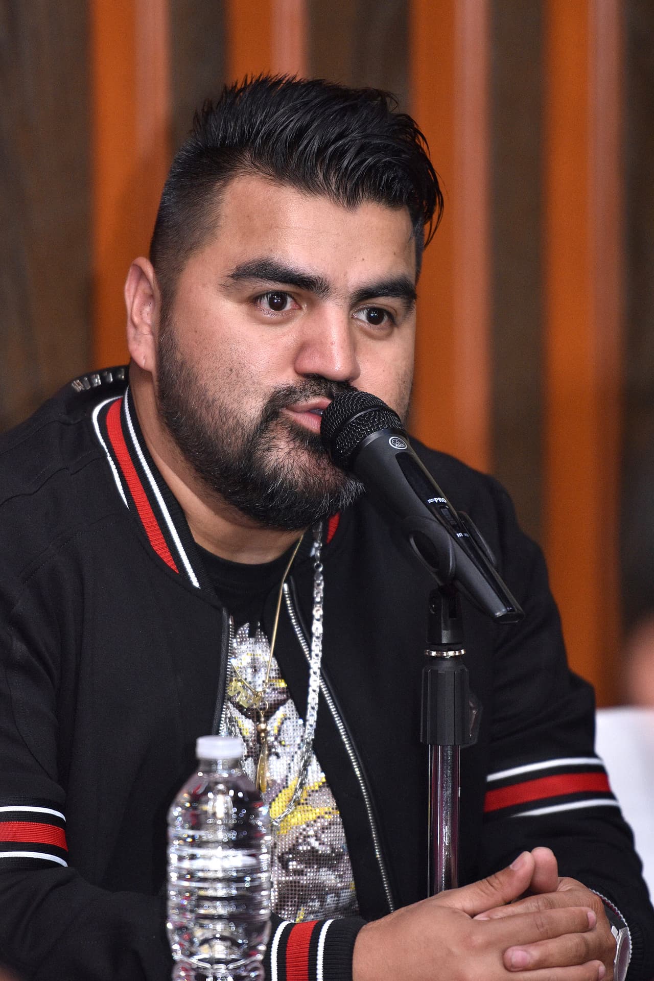 Con esto dejó claro que no existe ningún problema y que él no es una persona conflictiva, por lo que espera pronto saldar esa deuda.