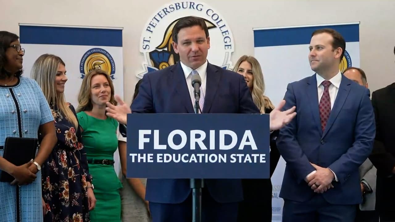 Florida eliminó las pruebas estandarizadas (FSA) en las escuelas públicas.